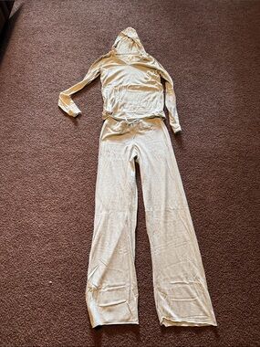 Vintage Banana Republic Hooded Lounge Jumpsuit in Light Beige